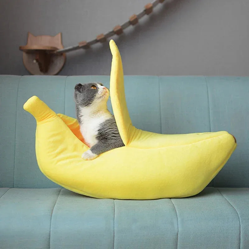 Banana Shaped Pet Bed | Cozy Warm Cushion Nest for Cats & Dogs