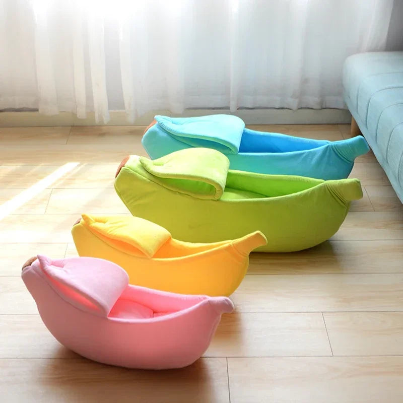 Banana Shaped Pet Bed | Cozy Warm Cushion Nest for Cats & Dogs